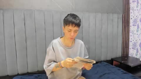 cattaleya_night online show from December 19, 4:30 am