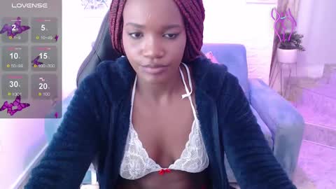 Snapshot of cattalheya chatting on March 12, 6:53 pm Catta online show from March 12, 6:53 pm