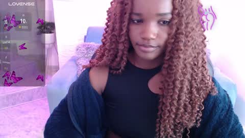 Snapshot of cattalheya chatting on February 4, 6:38 pm Catta online show from February 4, 6:38 pm
