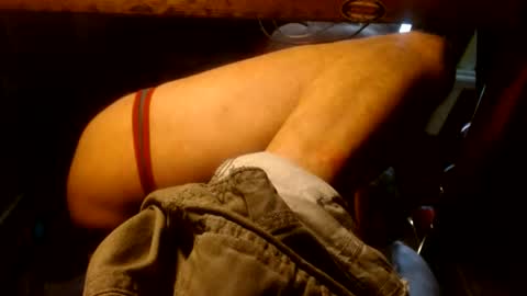 Snapshot of caughtnaked chatting on January 7, 3:46 am caughtnaked online show from January 7, 3:46 am
