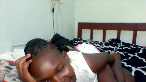 Snapshot of cavy_sweet chatting on December 3, 8:22 pm Mecy online show from December 3, 8:22 pm