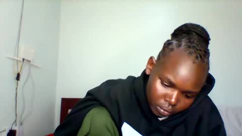Snapshot of cavy_sweet chatting on December 2, 8:06 pm Mecy online show from December 2, 8:06 pm
