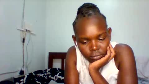 Snapshot of cavy_sweet chatting on December 4, 4:21 pm Mecy online show from December 4, 4:21 pm