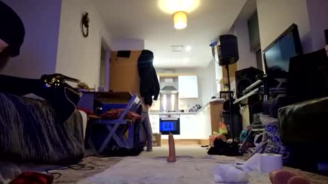 Cdleigh1984 online show from May 12, 10:41 pm