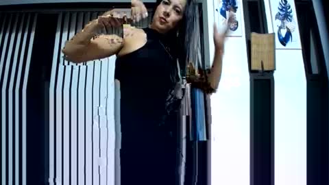 ceci online show from January 13, 3:58 am