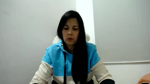 ceci online show from January 9, 2:11 am