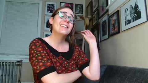 Cecily Saint Claire online show from February 11, 2:02 pm