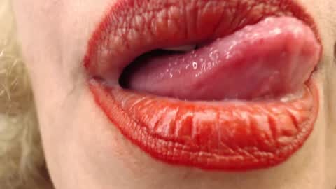 cecylya4u online show from January 19, 9:13 pm