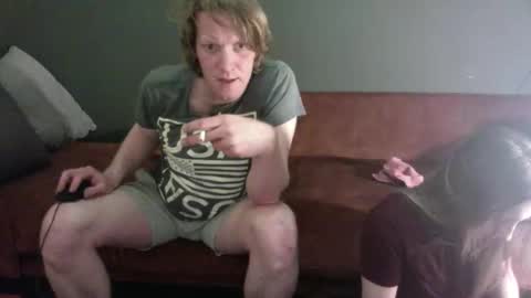 ceezeee online show from April 7, 1:07 am