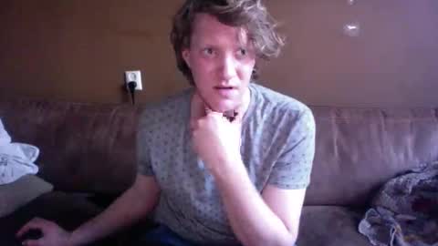 ceezeee online show from February 25, 5:05 pm