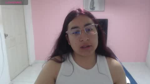 celeste817631 online show from May 19, 12:23 pm