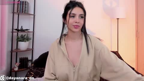 Snapshot of celeste_1220 chatting on January 24, 6:14 am Alice online show from January 24, 6:14 am