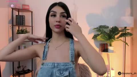 Snapshot of celeste_1220 chatting on September 10, 9:16 pm Alice online show from September 10, 9:16 pm