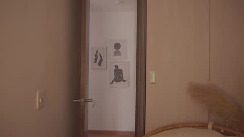 Diane Independent model online show from September 26, 8:06 pm