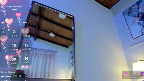 celeste_collinss_ online show from November 17, 3:58 pm