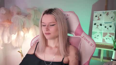 Celeste  online show from November 1, 9:14 pm