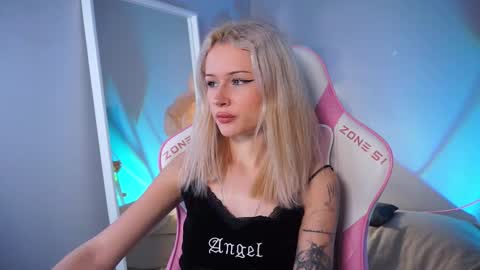 Celeste  online show from November 18, 8:45 pm