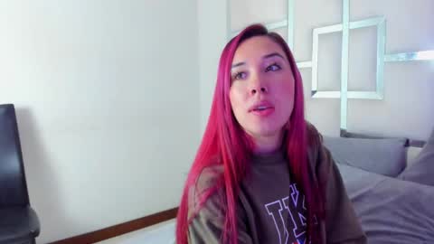 Snapshot of celeste_hillx chatting on March 6, 3:46 am celeste_hillx online show from March 6, 3:46 am