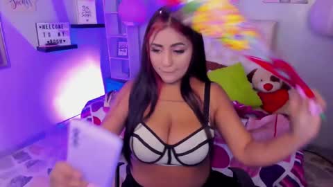 Snapshot of celeste_muller chatting on March 8, 11:39 pm celeste online show from March 8, 11:39 pm