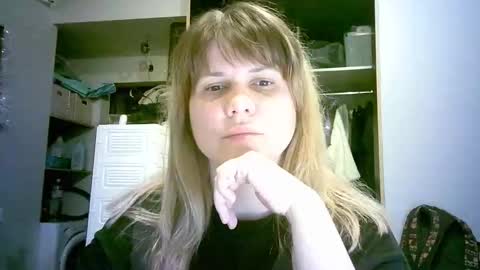 celeste_naughty_ online show from February 21, 9:56 am