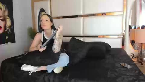 celeste_starsss online show from February 28, 10:36 pm