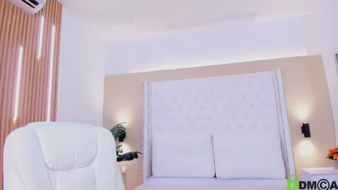 Celeste Wayne online show from December 21, 2:23 pm