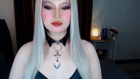 Snapshot of celestehollywood chatting on December 14, 7:51 am CELESTE IGYoshi Tian online show from December 14, 7:51 am