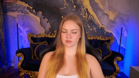 celestenoirr online show from November 6, 7:55 am