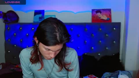 I am Valentinn online show from February 23, 4:39 am