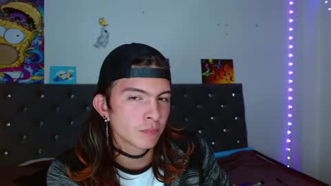 I am Valentinn online show from December 17, 2:12 am