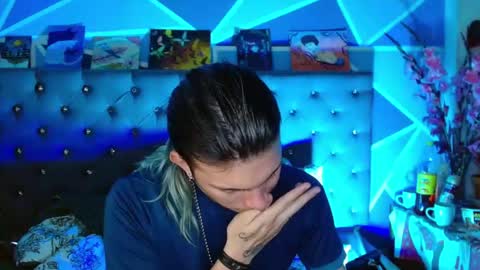 I am Valentinn online show from December 23, 2:51 am