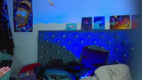 I am Valentinn online show from March 9, 5:22 am