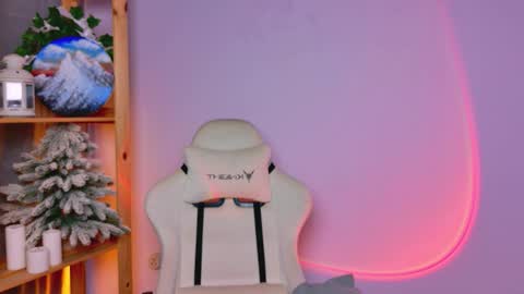  Celine  online show from February 1, 3:58 am