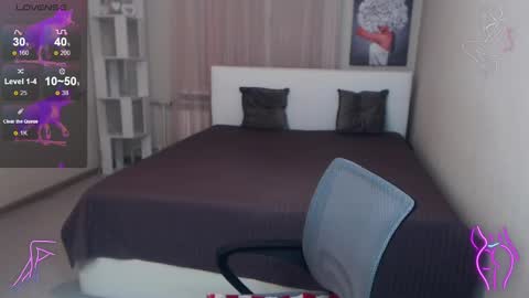 Snapshot of celine_faer1 chatting on February 10, 1:22 pm Celine online show from February 10, 1:22 pm