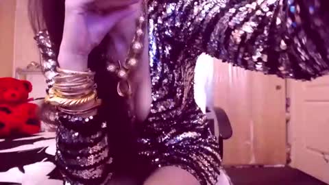 Cerise online show from November 1, 4:55 am