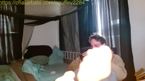 cguffey2284 online show from January 18, 5:44 pm