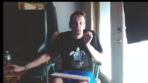 cguffey2284 online show from April 5, 10:29 pm