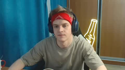 ch1lldrill online show from February 1, 8:39 pm