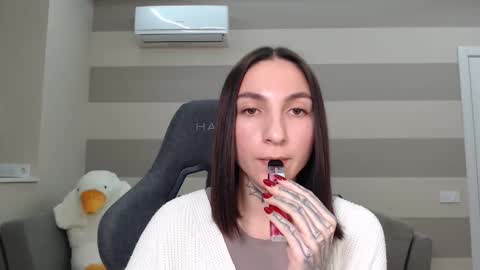 Kate online show from February 5, 9:57 am