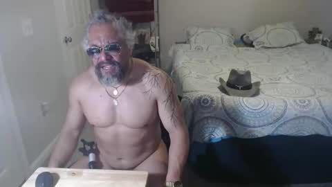 Chuck online show from April 10, 8:52 am