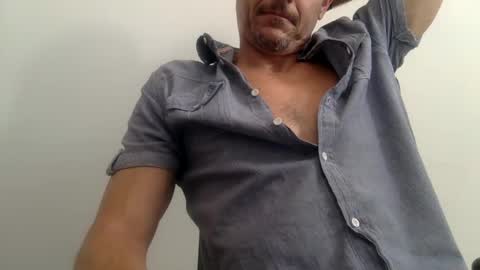 Chags online show from October 1, 3:00 pm