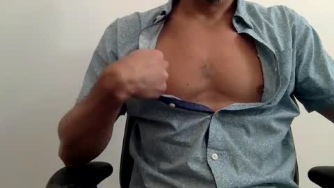 Chags online show from October 6, 3:30 pm