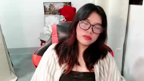 chakadal_xx online show from February 6, 1:36 pm