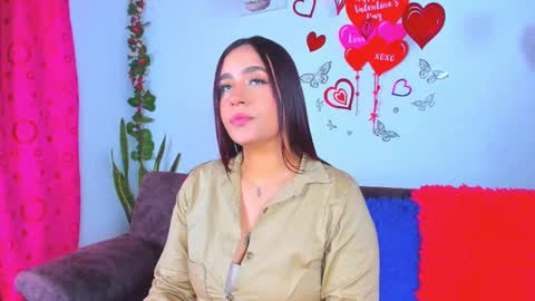 Snapshot of chanel_parker chatting on March 3, 5:09 am Chanel Parker online show from March 3, 5:09 am