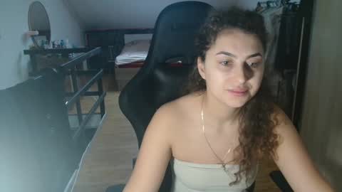 Stephanieblisss online show from November 23, 12:14 pm