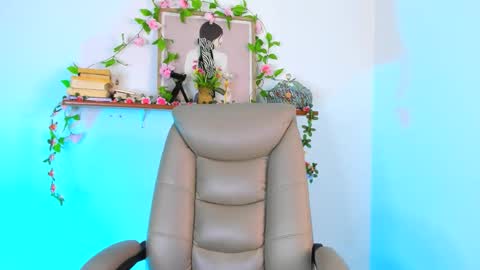 chanell online show from March 1, 2:32 pm