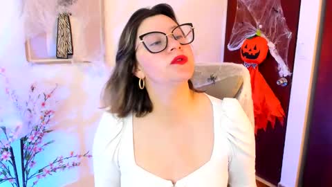 chanell online show from October 17, 1:26 pm