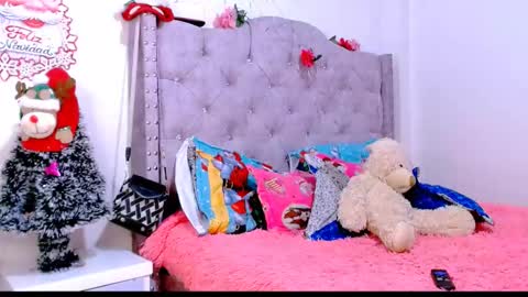 Chanelle 07 online show from December 31, 7:40 pm