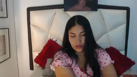 C H A N N E L online show from June 17, 2:38 am