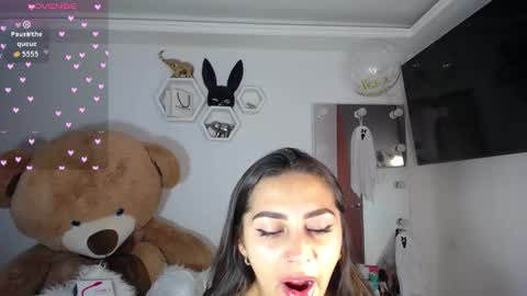 Isabella online show from October 16, 7:41 am